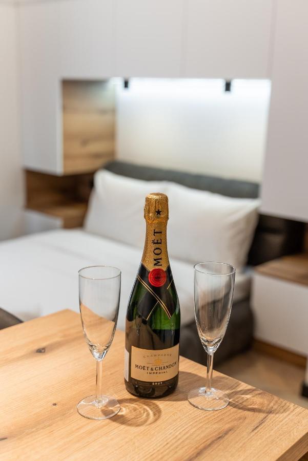 Silver Luxury Suites 베오그라드 외부 사진